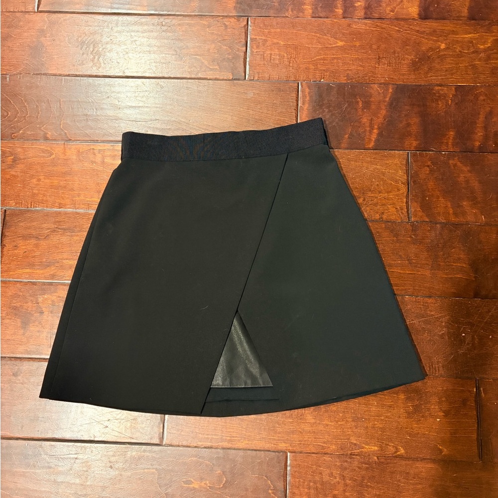 Alice + Olivia Black A-Line Skirt